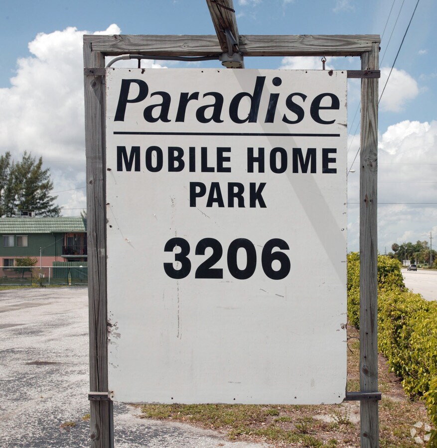 Photo - Paradise Mobile Home Park