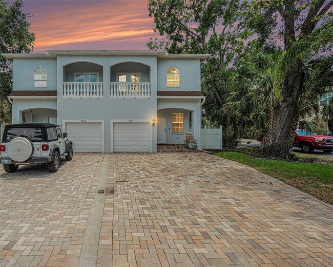 Photo - 2622 W Horatio St Townhome