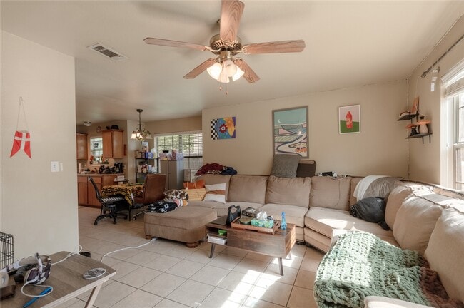 Photo - 104 Yegua Cir