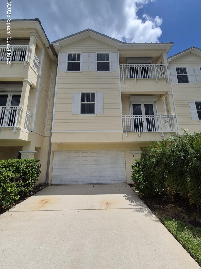 Building Photo - 890 Vignoles Ave NE Rental