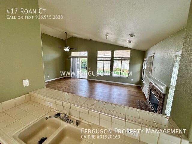 Photo - 417 Roan Ct