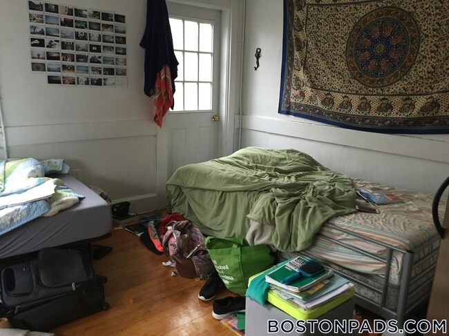 Photo - 161 Endicott St Unidad 5R