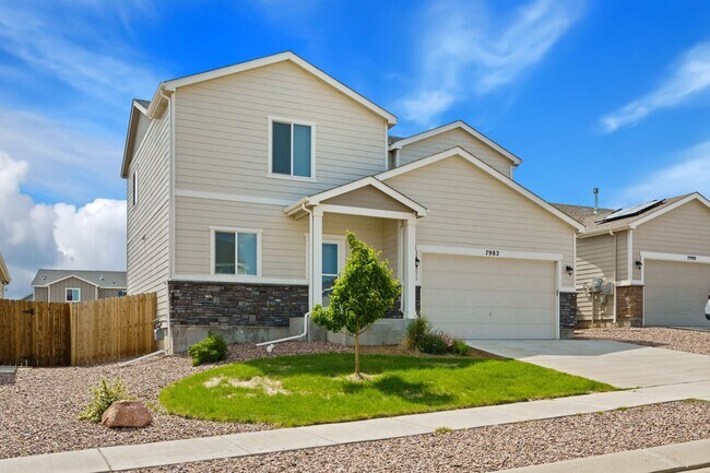 Stunning Forest Meadows Home Available NOW! - Stunning Forest Meadows Home Available NOW!