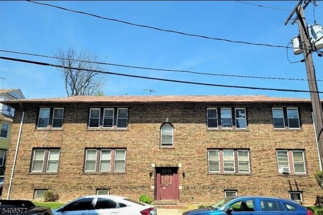 Building Photo - 367 Sanford Ave Unit 1R