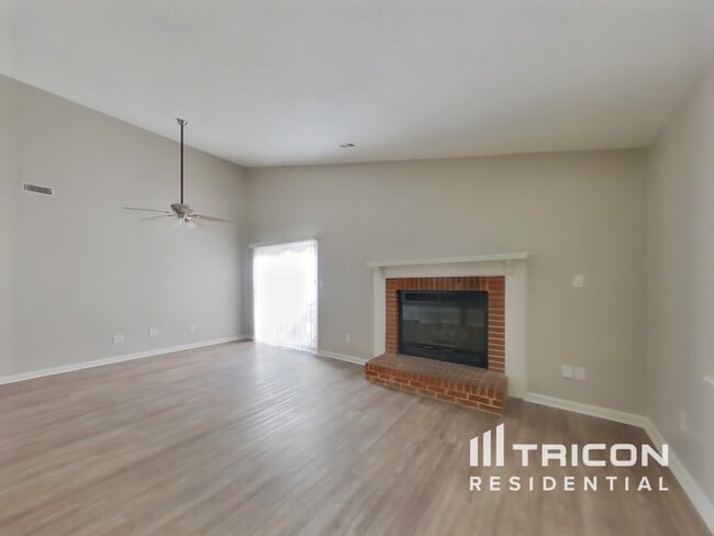 Photo - 6617 Flat Rock Dr