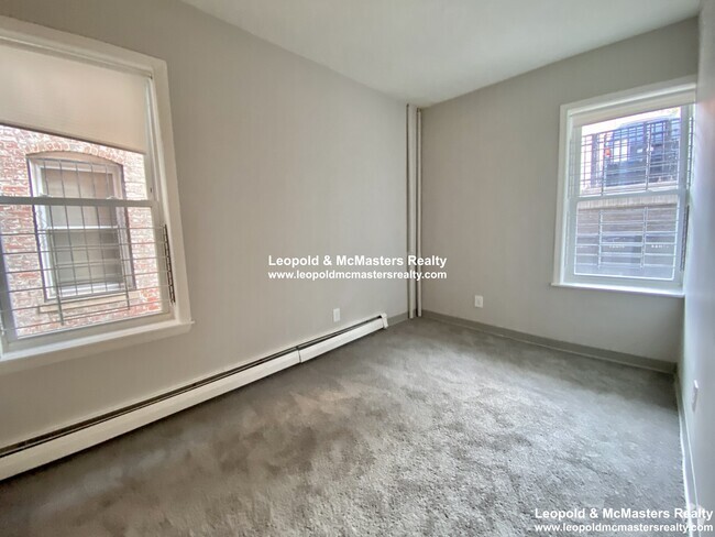 Building Photo - 38 S Huntington Ave Rental