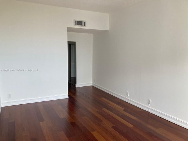 Photo - 18151 NE 31st Ct Unit PH108