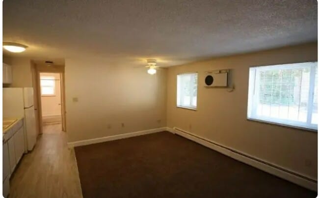 Building Photo - 186 Oliver St Unit 2 Rental