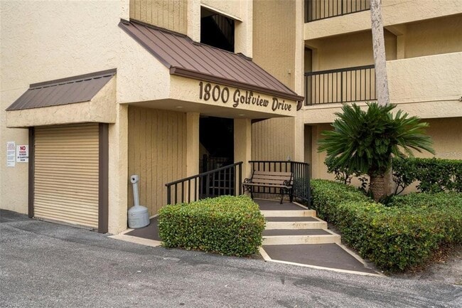 Building Photo - 1817 Golf View Dr Unit 1817 Rental