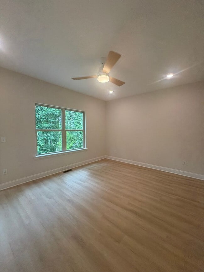 Photo - 3 Bedroom 2.5 Bath House