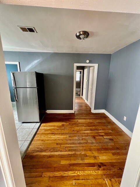 Photo - Clean Duplex For Rent!