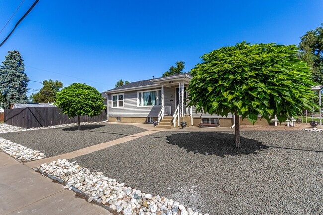 Photo - Lovely three bed / one bath home for rent Unit 1