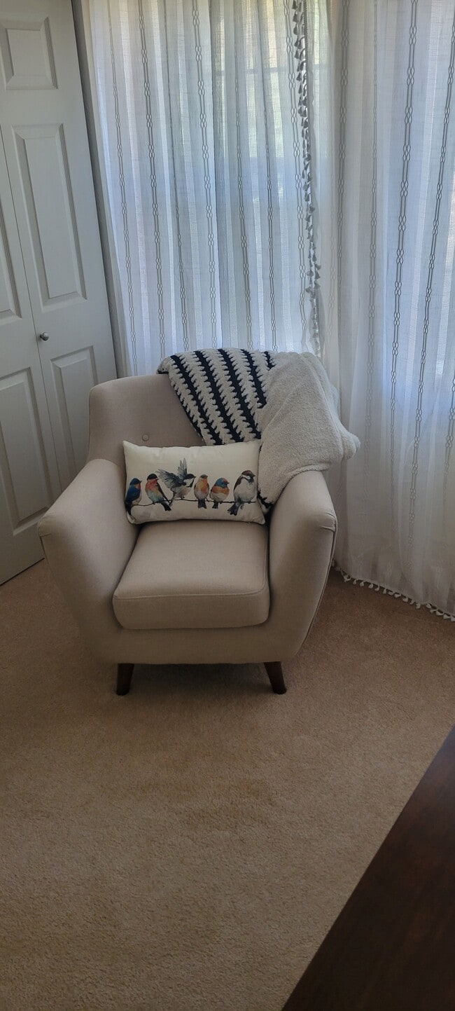 Photo - 1055 NE Grandview Dr