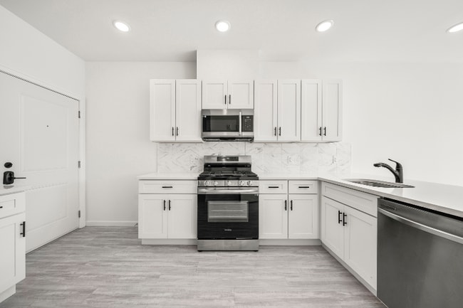 Photo - 51 E Main St Unit 205