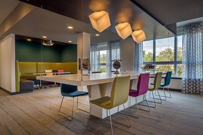 Photo - Yugo Memphis Southern