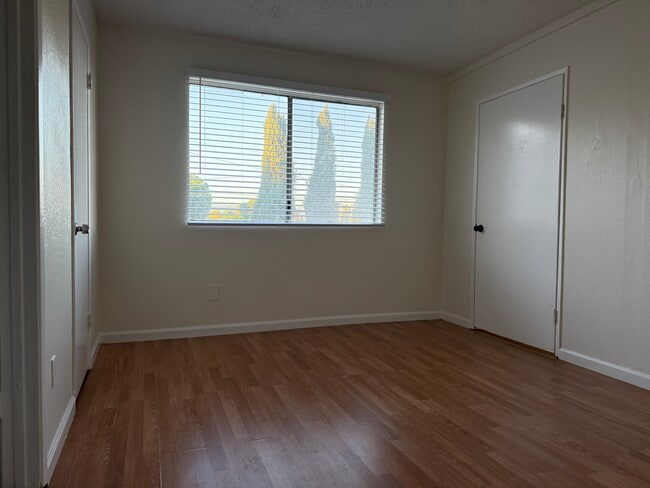 Photo - 22411 Del Valle St