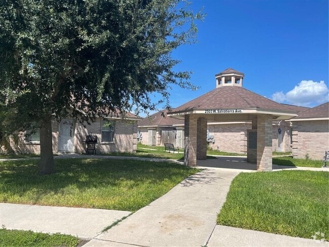 Building Photo - 2503 Salvatierra Ave Unit 29 Rental