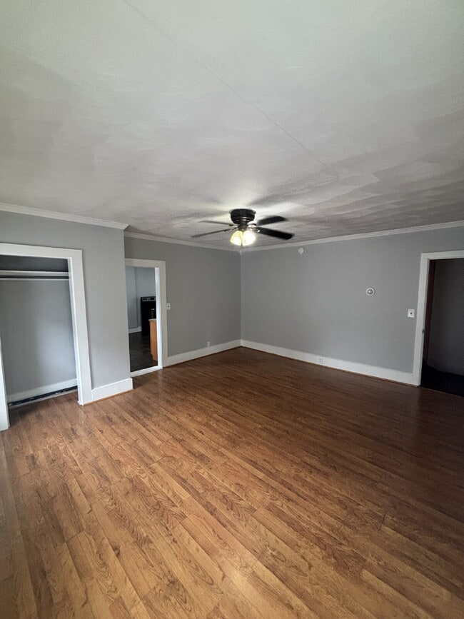 Photo - 2 Bedroom, 1 Bath Apartment – 38B Kinsley St, Nashua, NH – $1,600/month Unit B