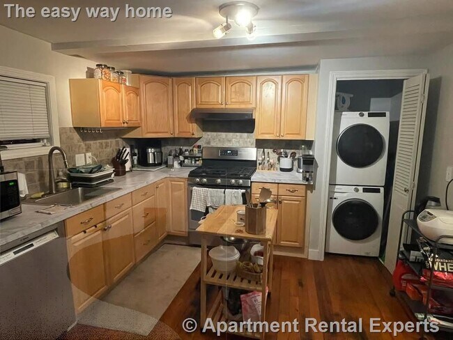 Photo - 118 Otis St Unit #1