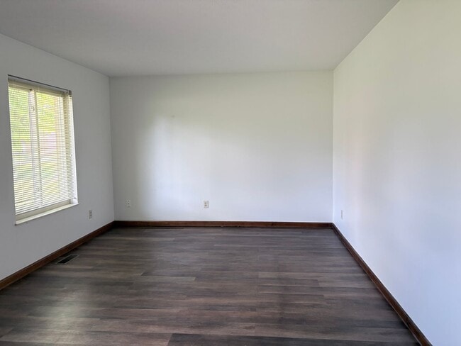 Photo - Huge 3 bedroom 2.5 bath town home with a 2 car garage. Unidad 7343
