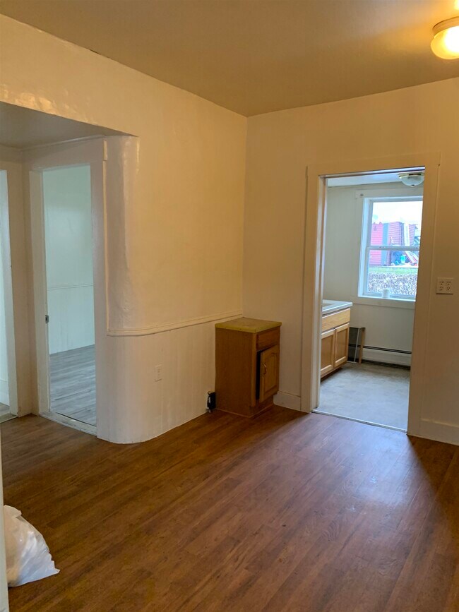 Photo - 22 Water St Unit A