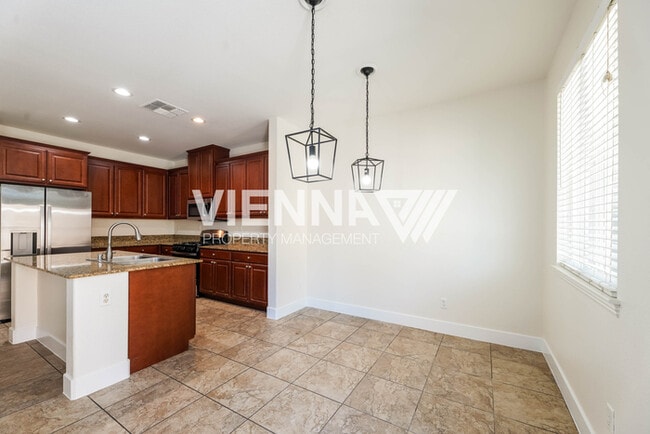 Photo - 3217 Village Center Dr