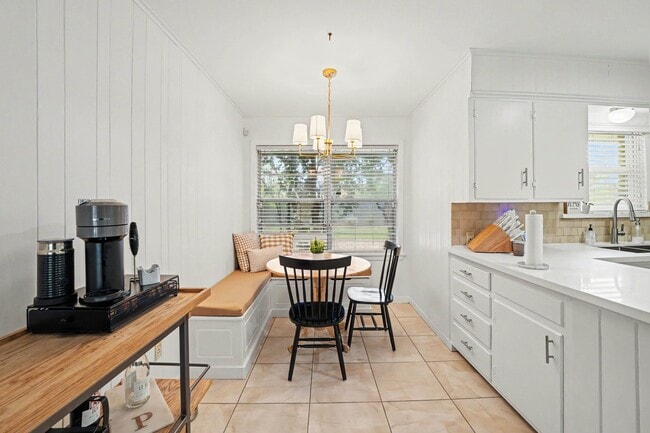 Photo - 6267 Chevy Chase Dr