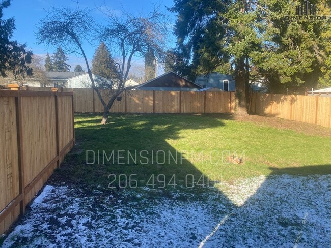 Photo - Charming Rambler 2-Bedroom Home with Fully Fenced Yard in Bremerton!