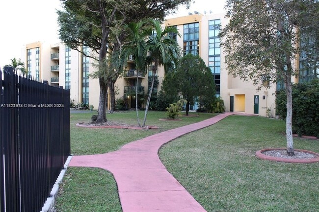 Building Photo - 11780 SW 18th St Unit 3032-3032 Rental