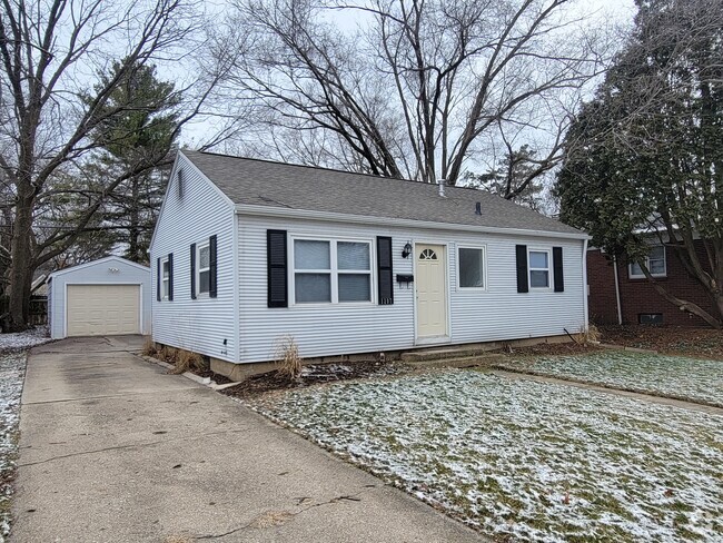 Building Photo - 1207 W Springfield Ave Rental