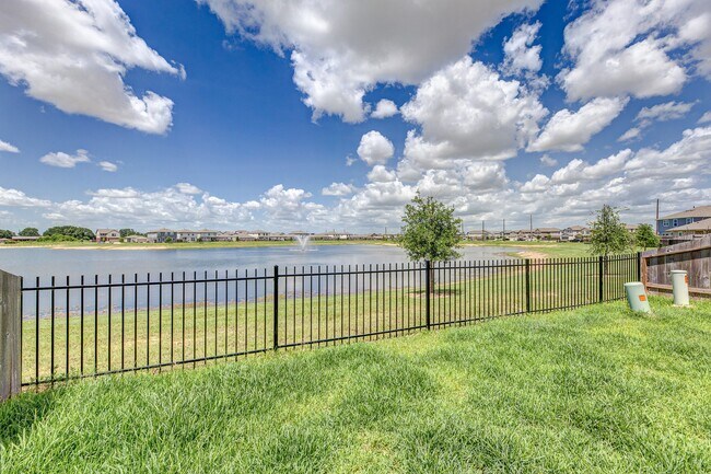 Building Photo - 25442 Cartington Ln Rental