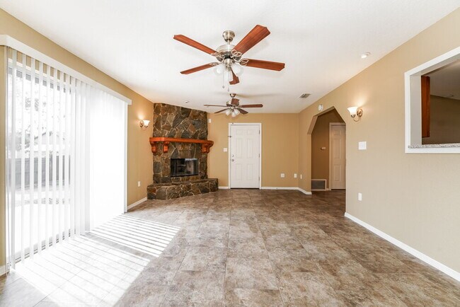 Photo - 1539 Lafayette Ave