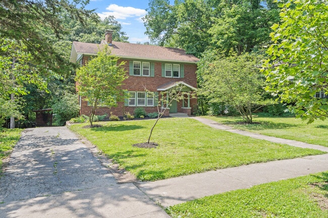 Photo - 303 S Glenwood Ave Casa