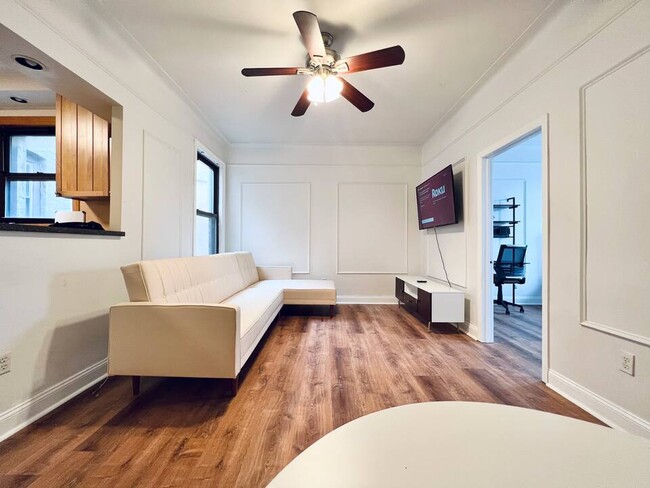 Furnished room/NOT APARTMENT