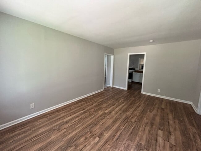 Photo - Charming 3-Bedroom Home in a Convenient Hu...
