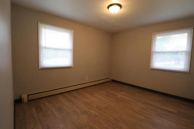 Photo - 1303 Morris Ave