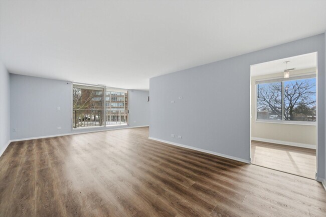 Photo - 4000 Triumvera Dr