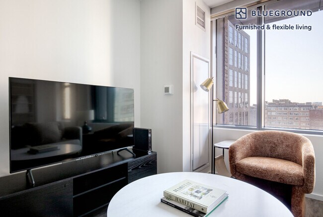 Photo - 345 Harrison Ave Unit FL7-ID865