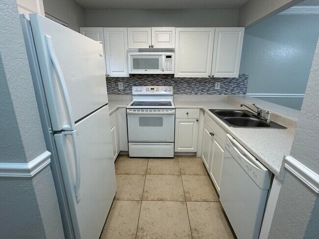 Photo - 1601 Windorah Way Unidad D