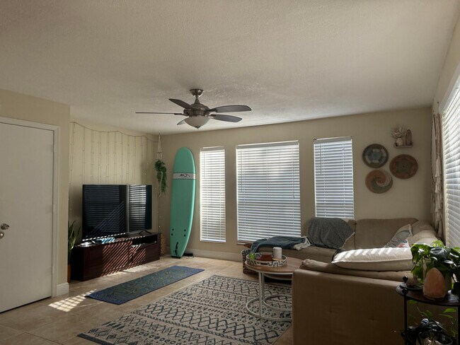 Photo - 1020 Crystal Way Unit A