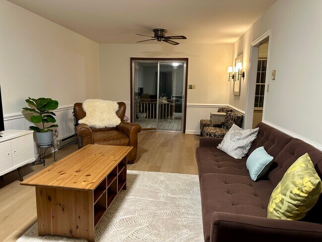 Photo - 4805 Candlelight Pl