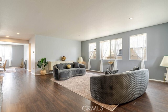 39112 Desert Holly Ln