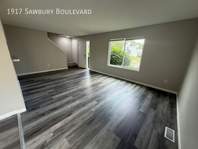 Photo - 1917 Sawbury Blvd