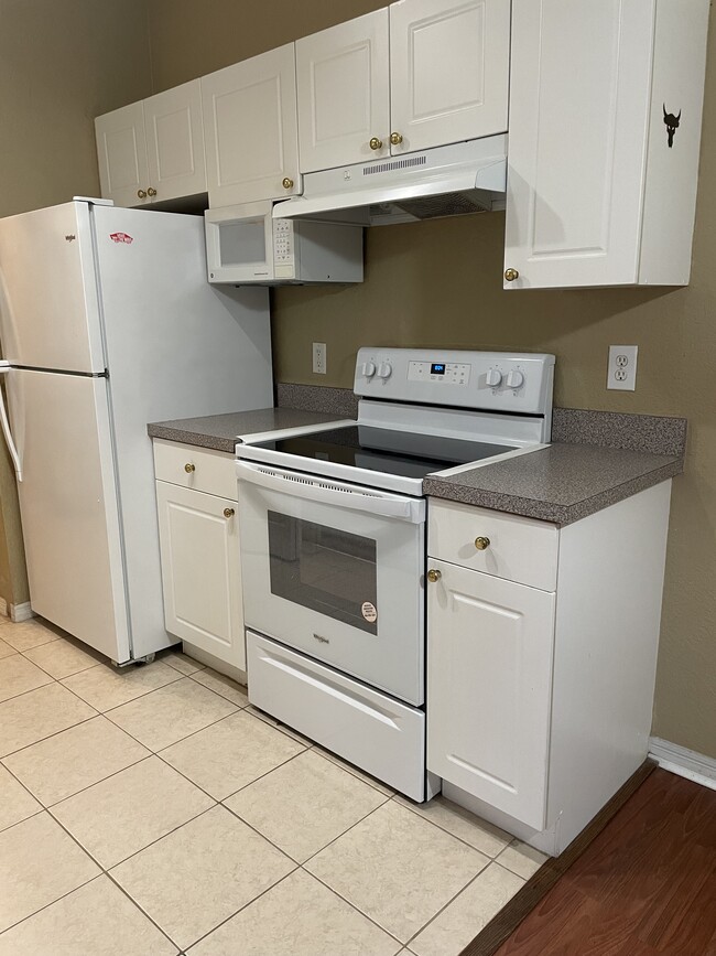 Photo - 846 Grand Regency Pointe Unit 105