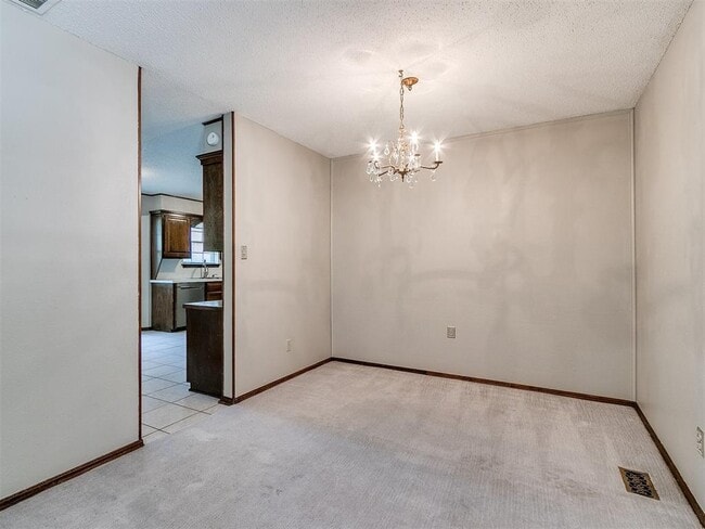 Photo - 2608 Linden Ave
