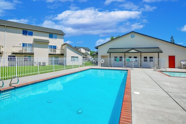 Building Photo - McMurray Park Rental