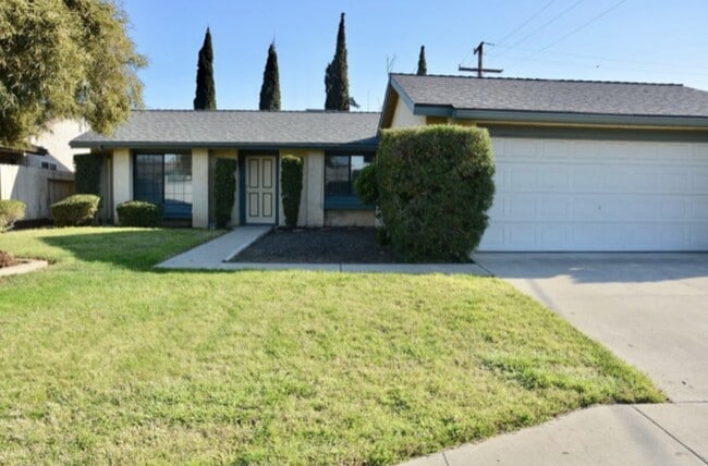 Building Photo - Coming Soon October 10th Rental
