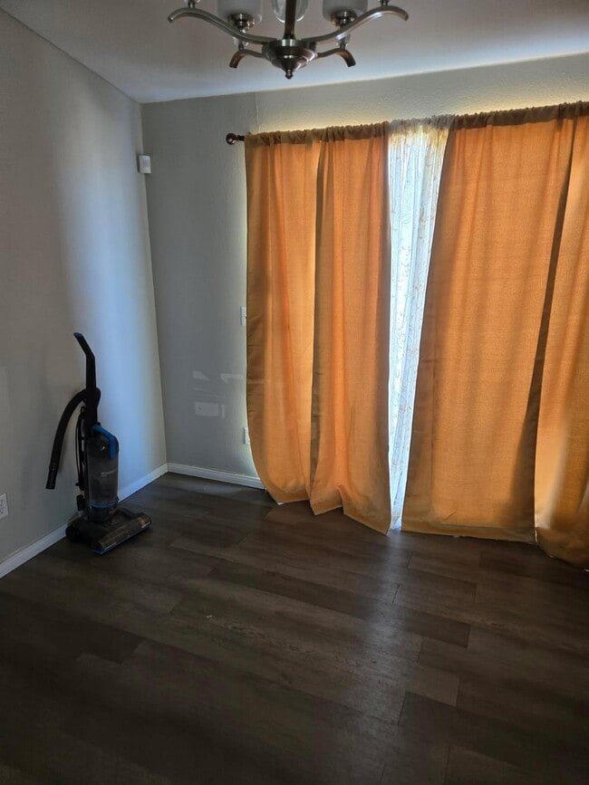 Photo - 1320 Windy Ln