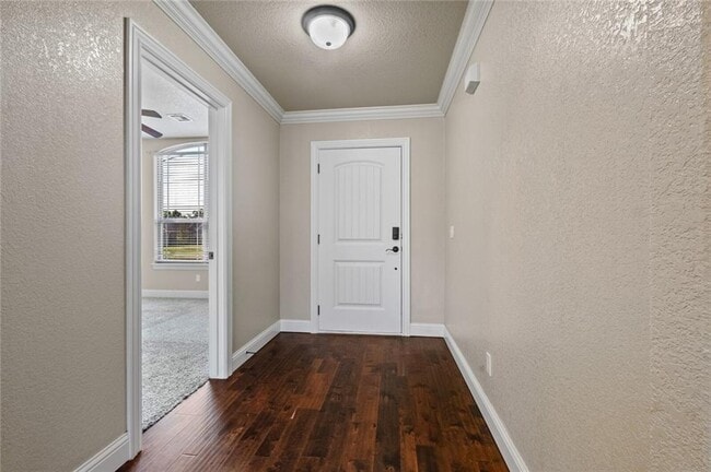 Photo - 3104 SW Waterleaf Ave