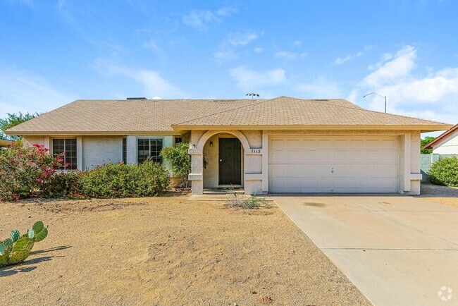 Building Photo - 7113 E Greenway St Rental